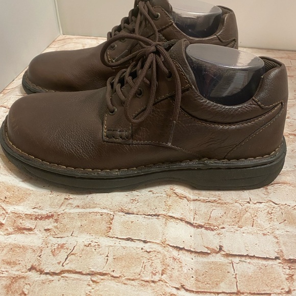 Sold - Picture 2 of 7